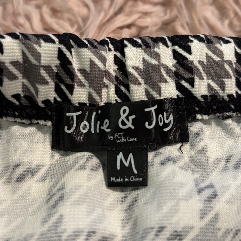 Jolie & Joy (Nordstrom) Houndstooth Mini Skater Skirt - Picture 4 of 9